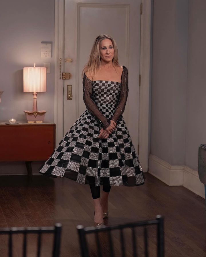 Sarah Jessica Parker (Carrie Bradshaw) 