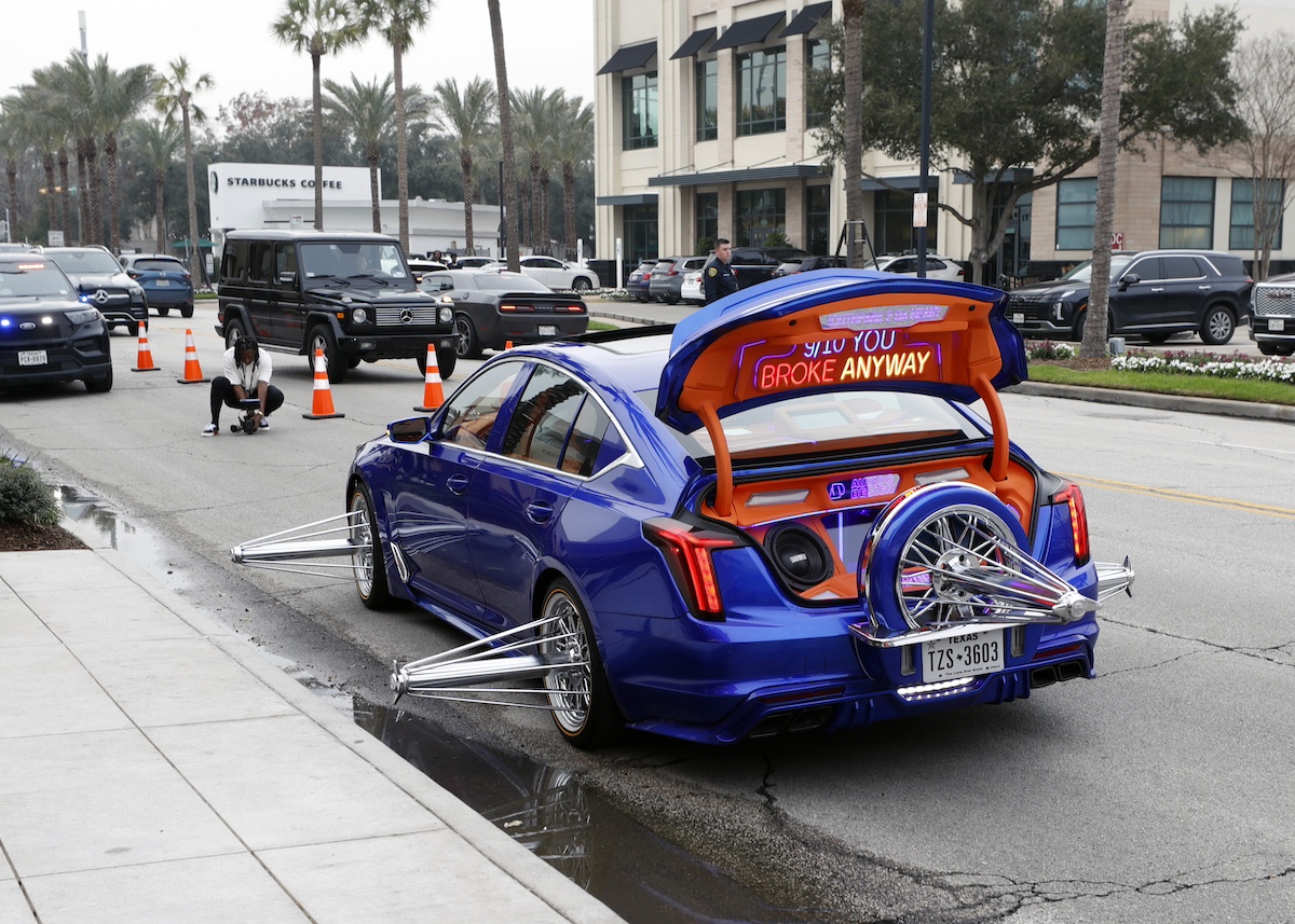 Netflix's 'Mo' Season 2 Premiere Photos