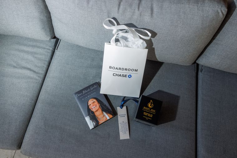 Who Doesn't Love Free Gifts?