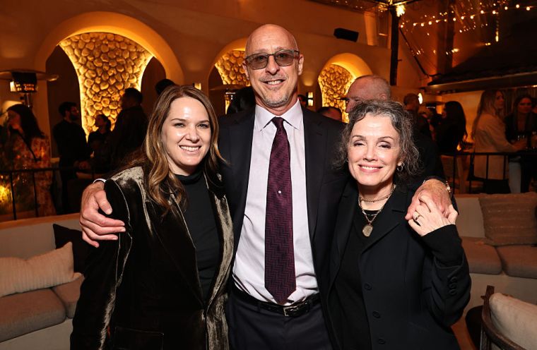 Julie Rapaport, Gavin O'Connoe & Courtney Valenti