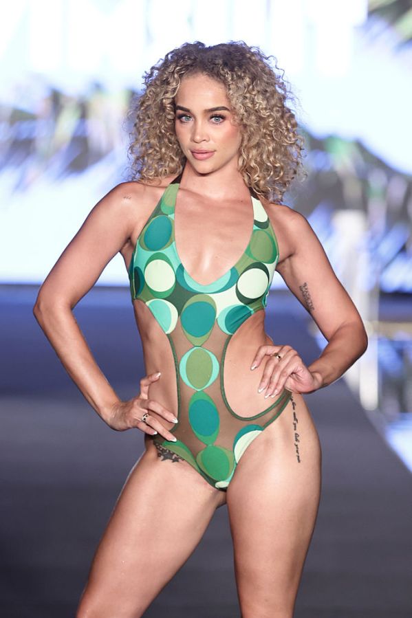 Sports Illustrated Swimsuit Runway Show At W South Beach - Runway