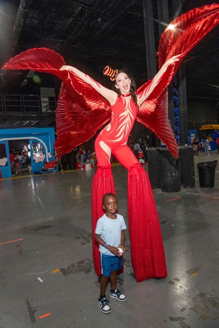 Circus Vibes