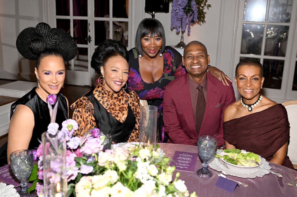 Netflix Bridgerton Dinner With Bevy Event