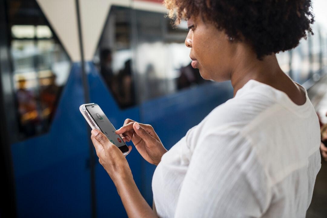 Why people are losing trust in celebrity social media content